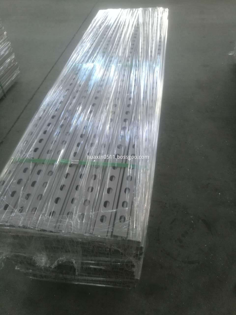 solar power spraying suppor