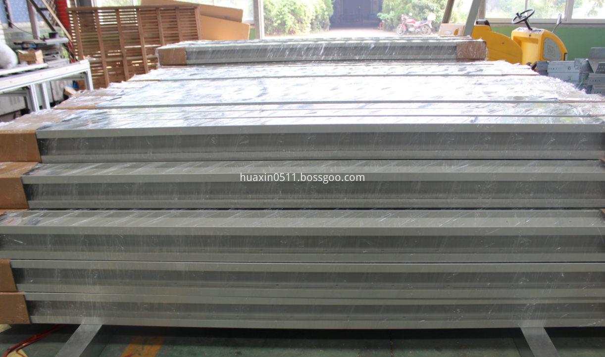 Copper/Aluminum bus bars en