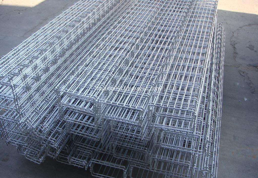 Galvanized wire cable tray
