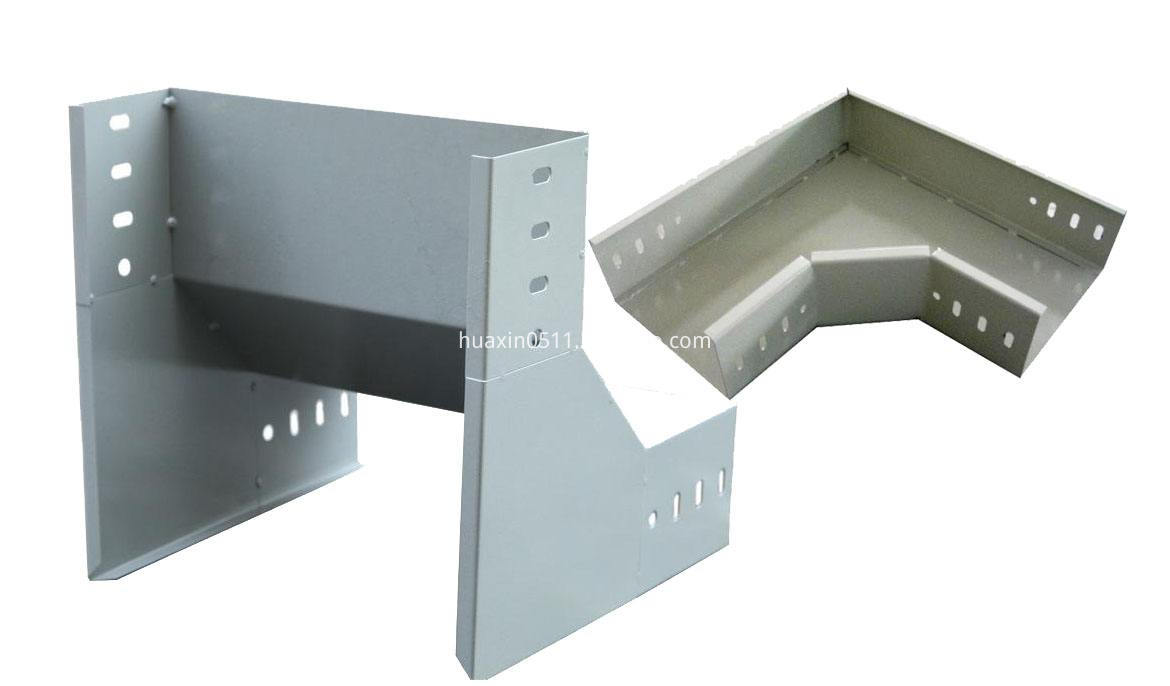 Cable tray internal riser